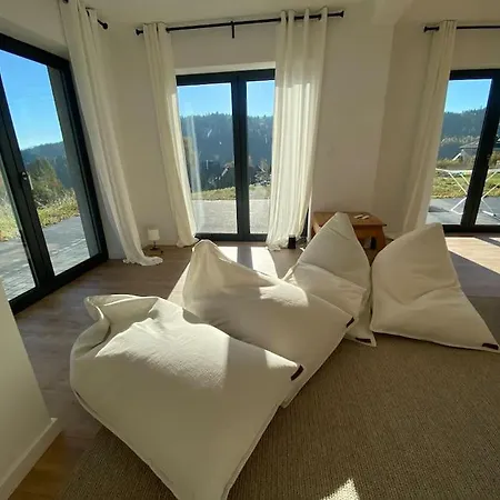 Słoneczna Przystań Pod Luboniem Dom wakacyjny *